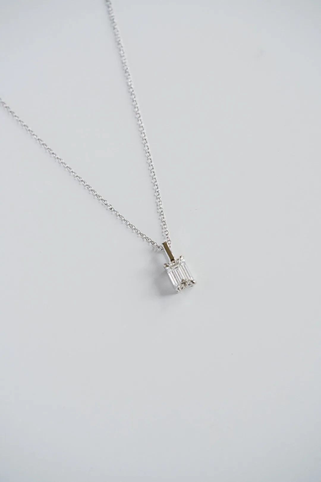 1.0 TCW Emerald Moissanite Diamond Solitaire Necklace