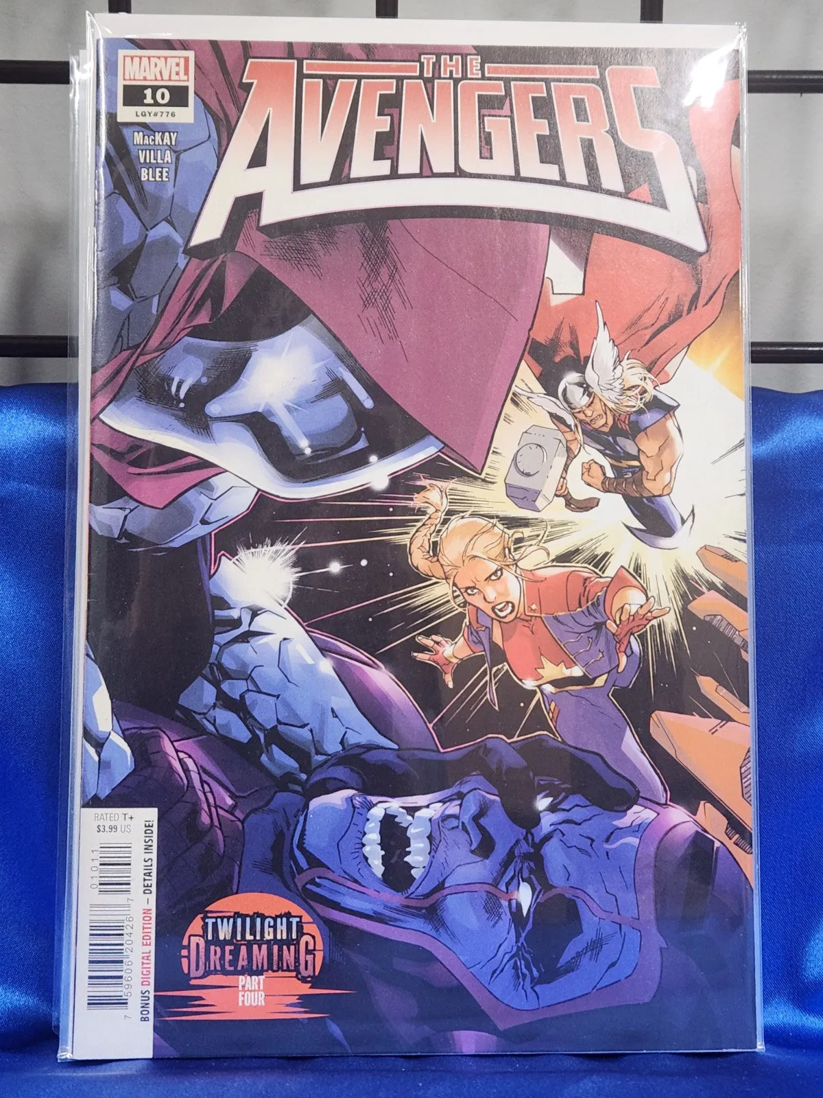 Avengers #10A. We Combine. We Pack Well