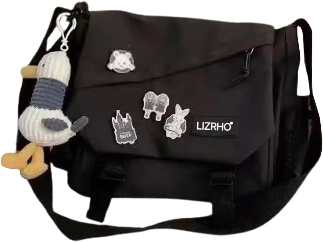 Casual Nylon Crossbody Bag Large Capacity Messenger Bag Japanese Y2K Shoulder Bag Harajuku Tooling Wind Shoulder Bag (Black Duck pendant)