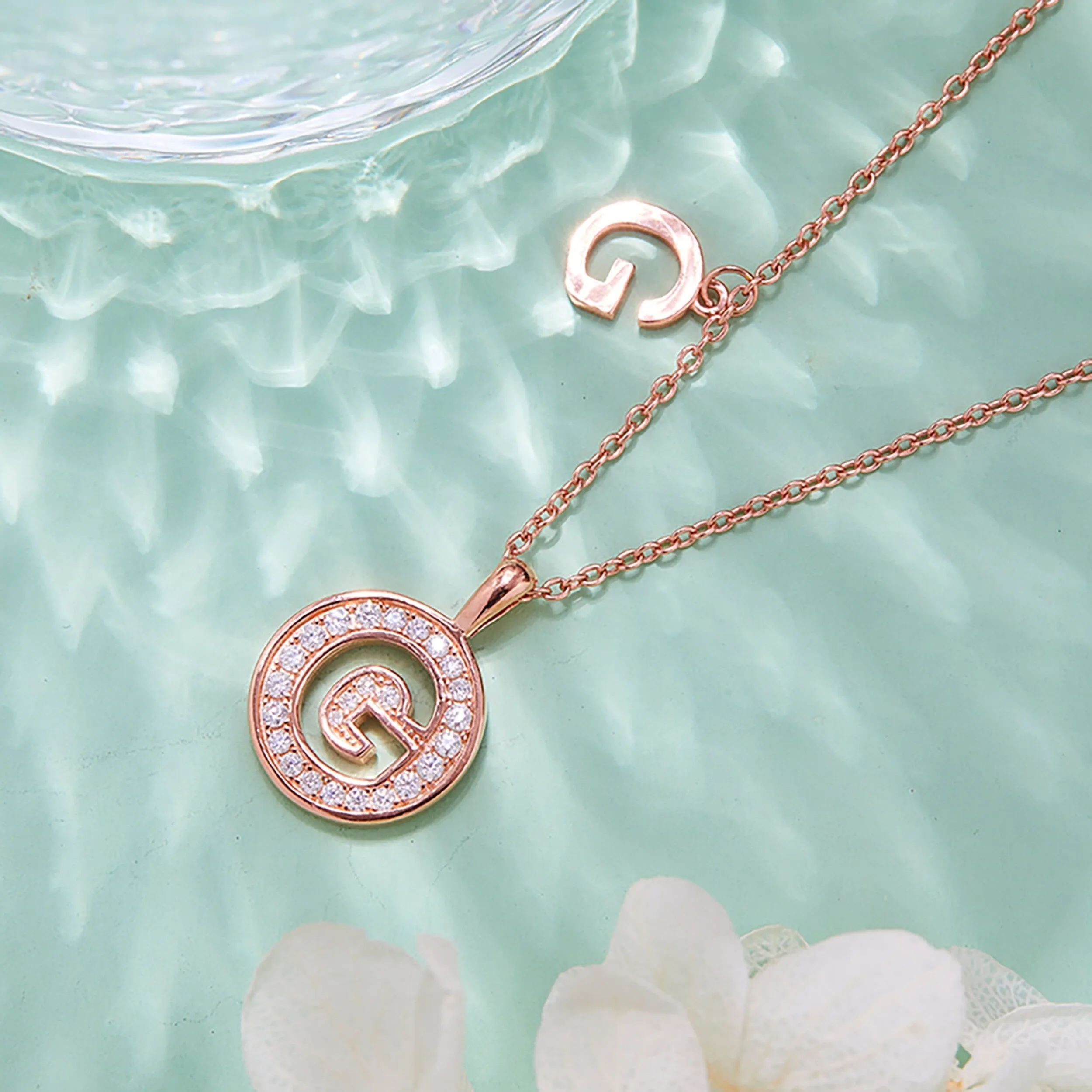 Customized "G" Letter Moissanite Diamond Necklace