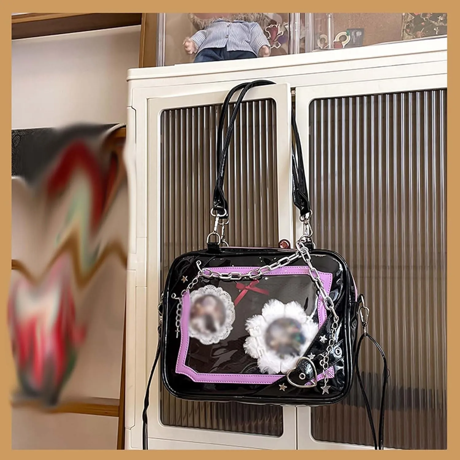 Cute ITA bag, a badge display bag that can be carried on both shoulders, suitable for daily wear and fashion shows