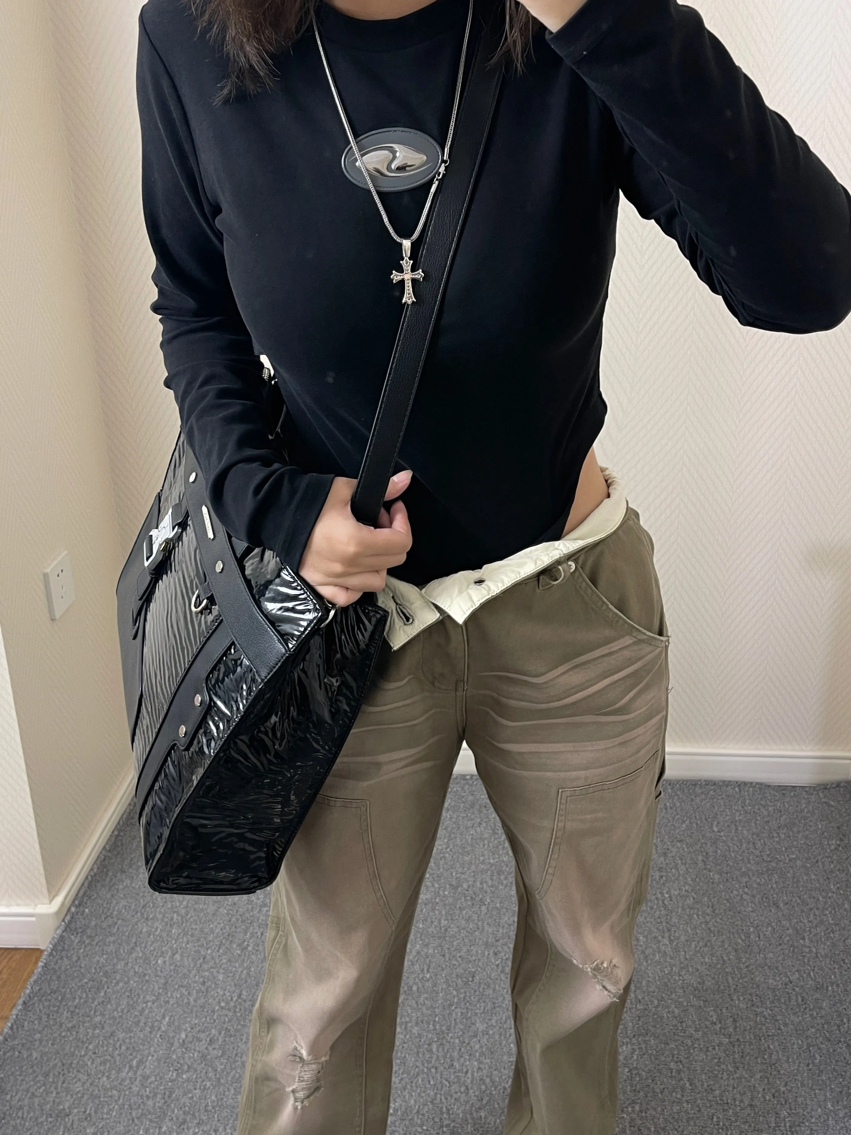 Dion Cultivator Black Patent Leather Handbag