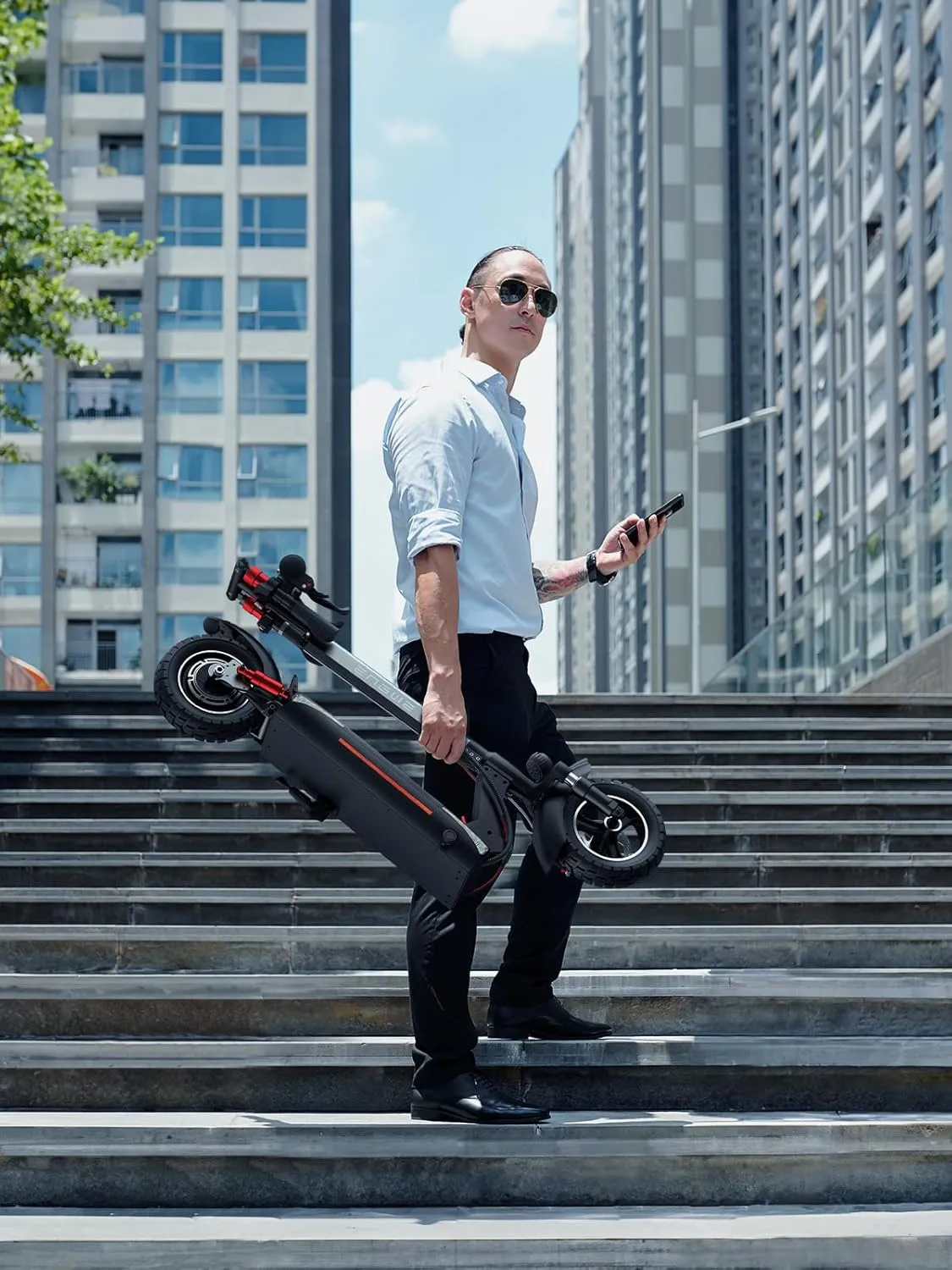 ENGWE Y600 830W Electric Scooter for Adult, 48V 18AH Folding Kick Scooters Up to 28Mph & 43.5Miles Range,10" Tire E-Scooter with Triple Suspension &Turn Signals for Commuter Outdoor