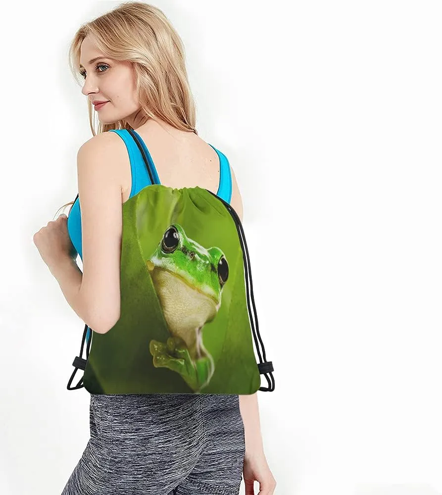 Green Frog Drawstring Bags Backpack Bag Cute Animal Little Funny Wildlife Tree Leaves Nature Black Big Eyes Sport Gym Sack Drawstring Bag String Bag Yoga Bag for Men Women