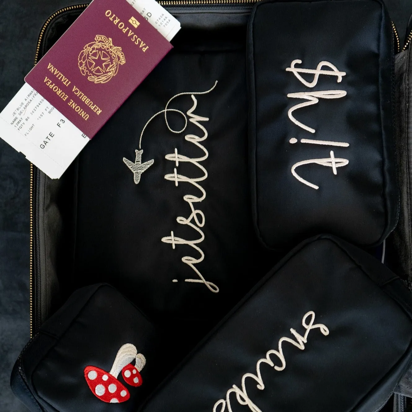 GW XL Essentials Black - JETSETTER