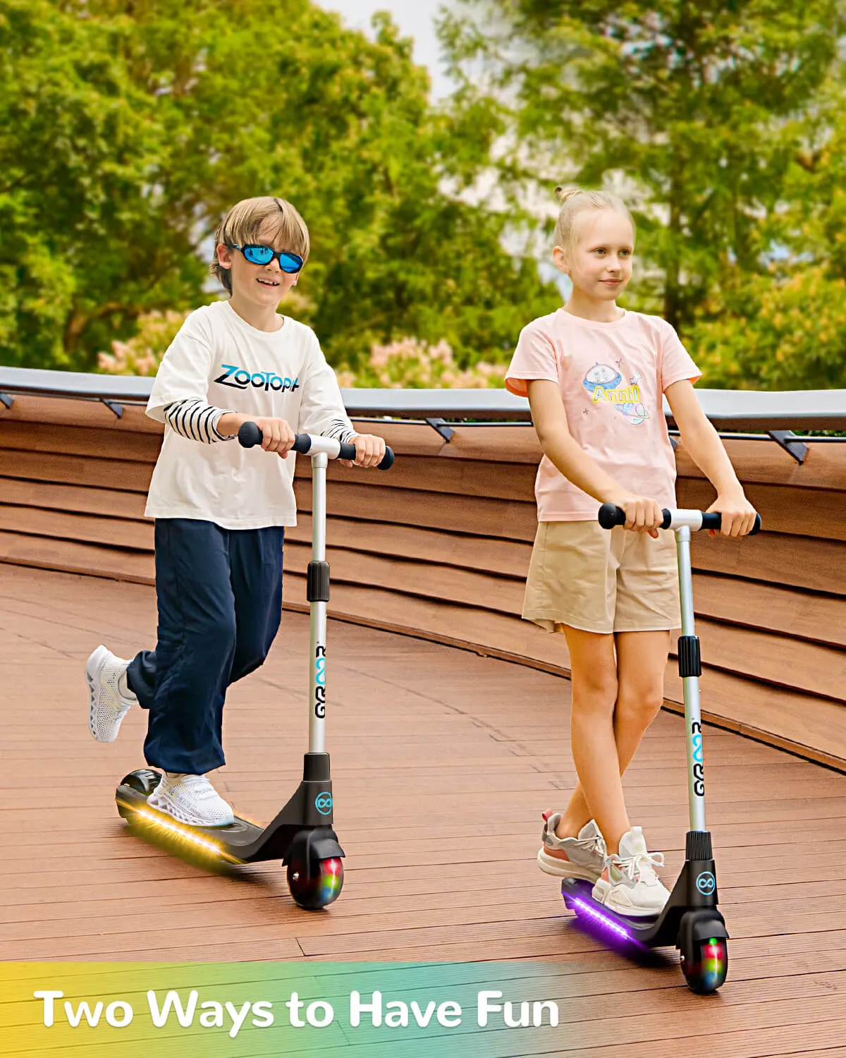 Gyroshoes H30 Electric Scooter with Flashing LED Lights for kids age 6-12