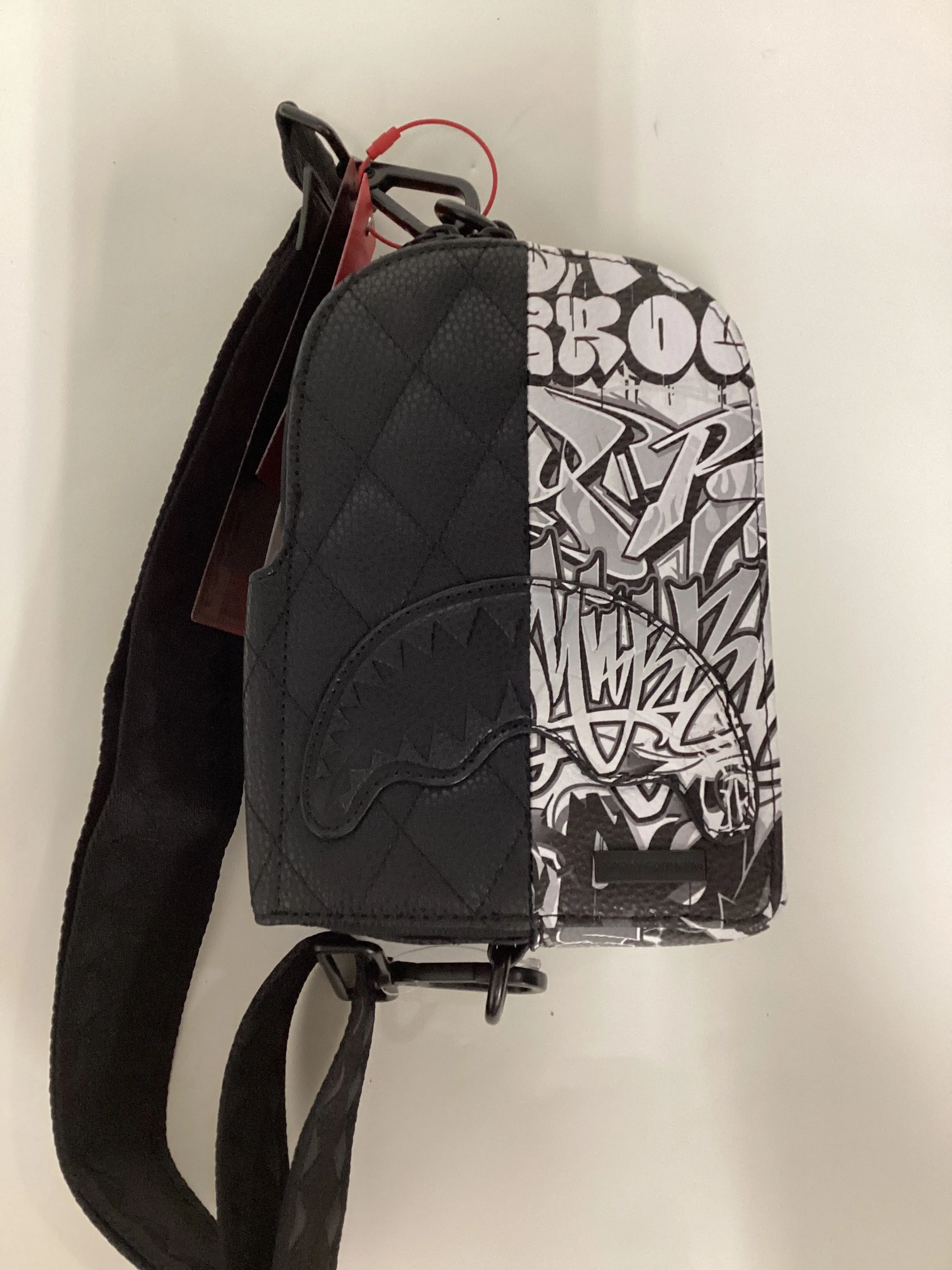 Half Graff Quilted Sling