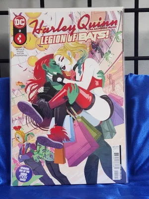 HARLEY QUINN : LEGION OF BATS #2. We Combine. We Pack Well