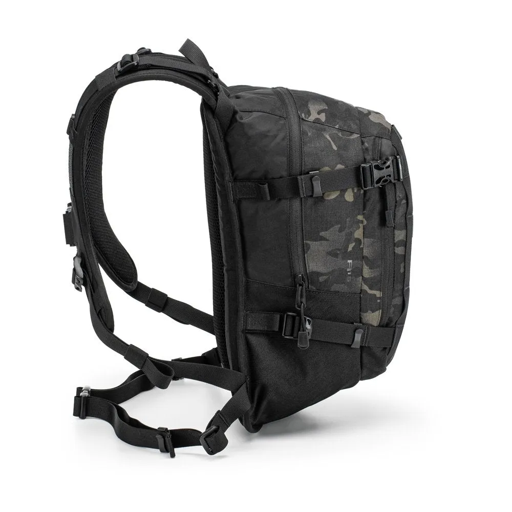KRIEGA R15 BACKPACK - MULTICAM BLACK