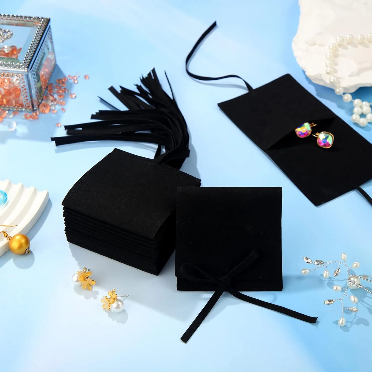 Lothee 40 Pcs Microfiber Jewelry Pouch 8x8 cm Jewelry Packaging Luxury Small Gift Bags Bow Tie Microfiber Bag for Bracelet Necklace Packaging,Envelope Style with String and Divider(Black)
