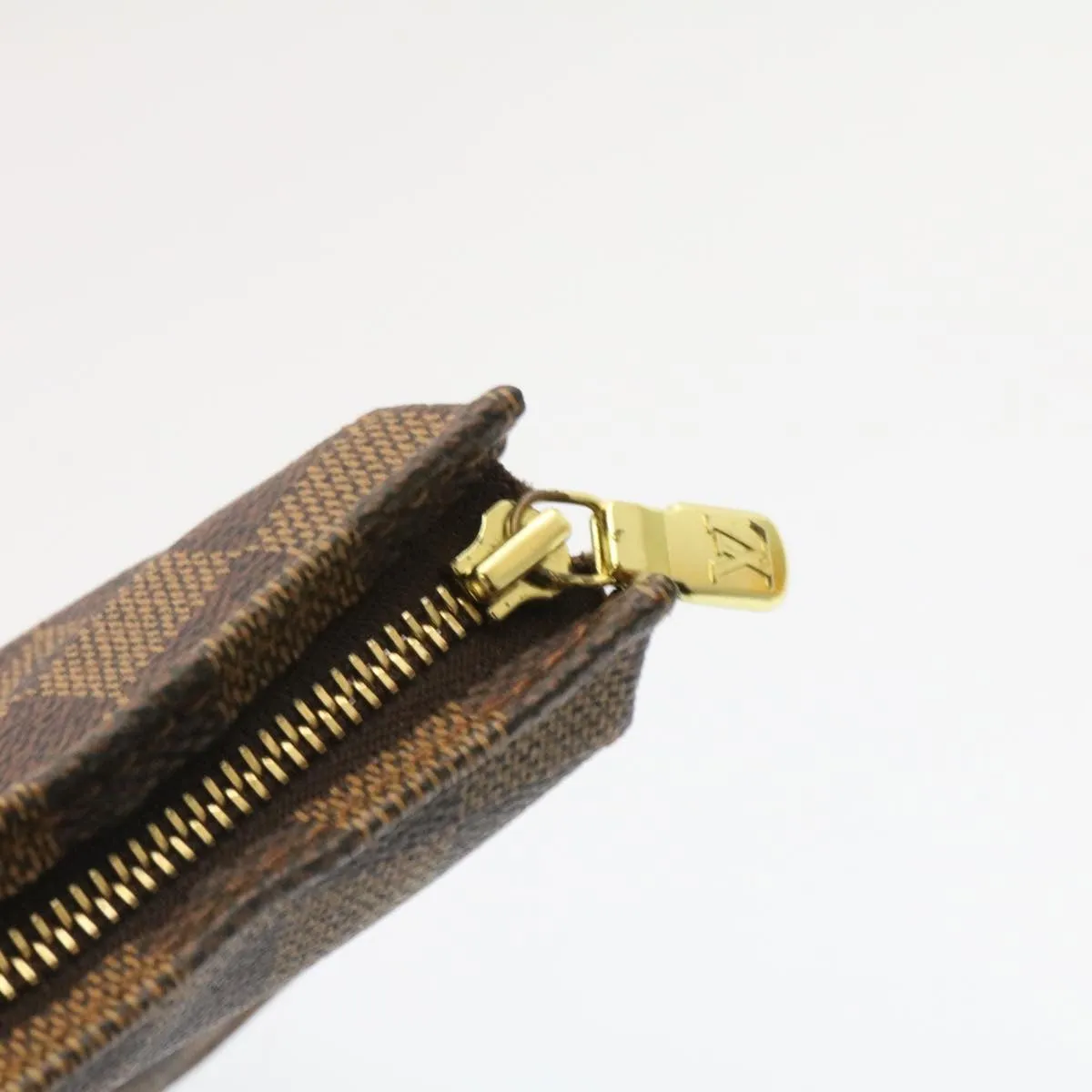 LOUIS VUITTON Damier Ebene Poche Toilette 26 Pouch N47543 LV Auth 26871A