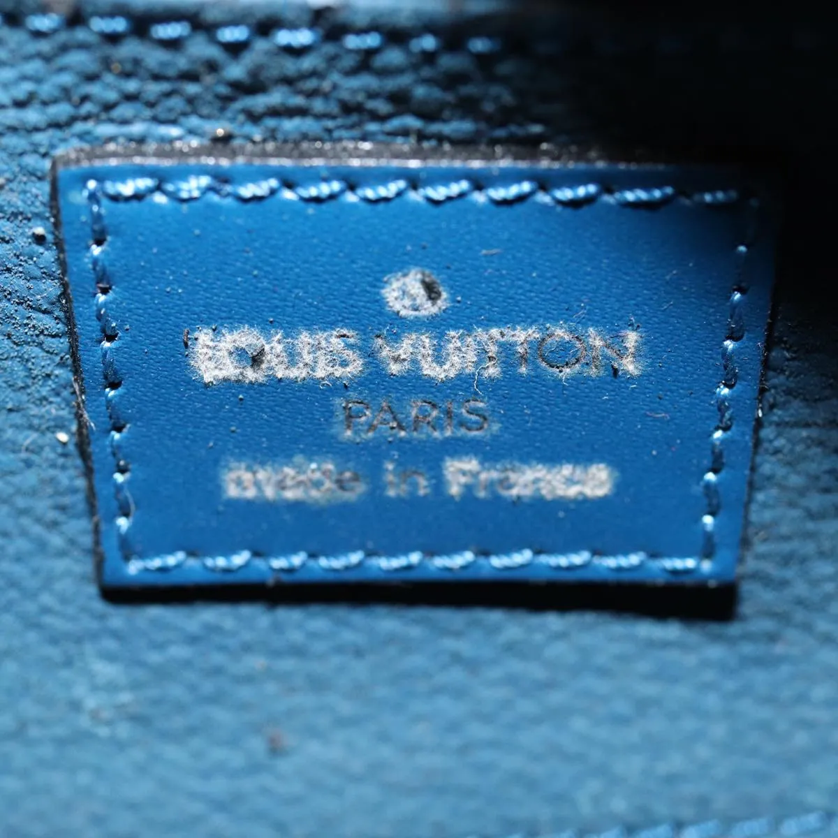 LOUIS VUITTON Epi Dauphine PM Pouch Blue M48445 LV Auth 88777