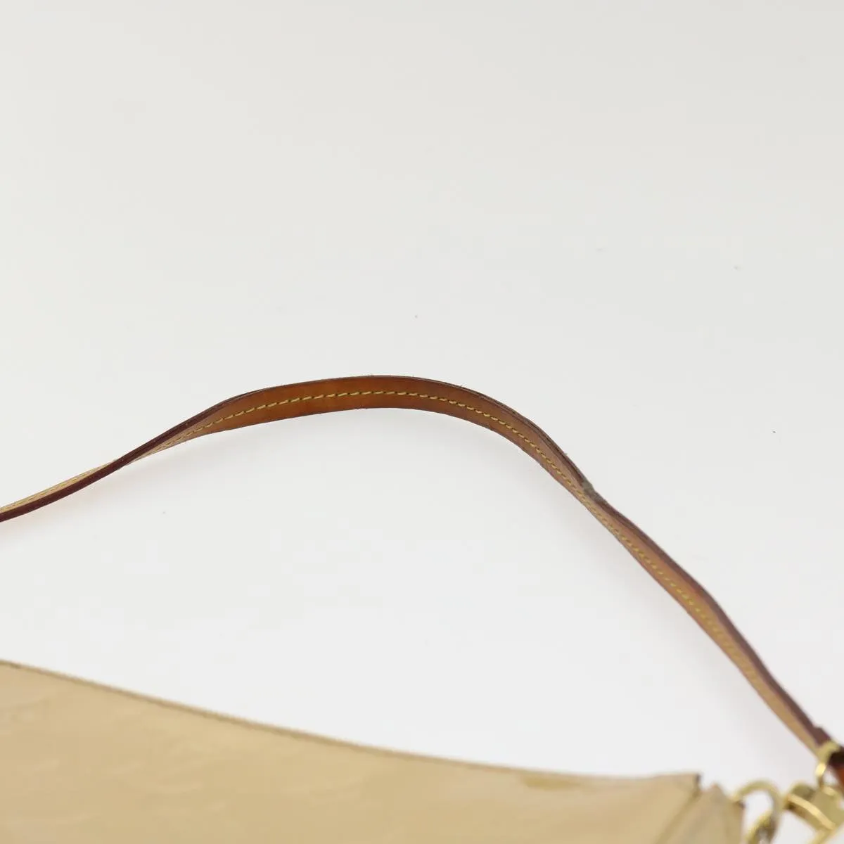 LOUIS VUITTON Vernis Pochette Accessoires Pouch Rose Velours M91575 Auth 36948