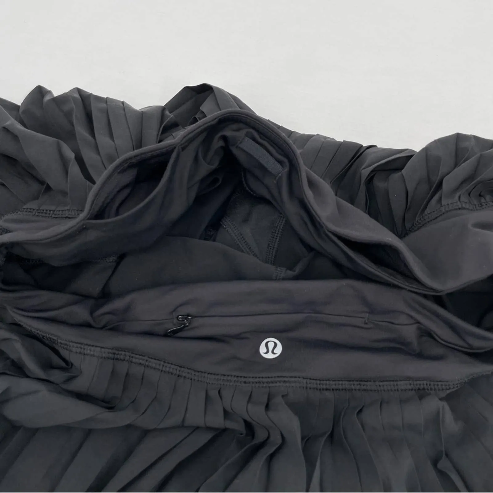 Lululemon Pleat to Street II Black Skirt Skort Golf Tennis Ballerina Twirly Size 6