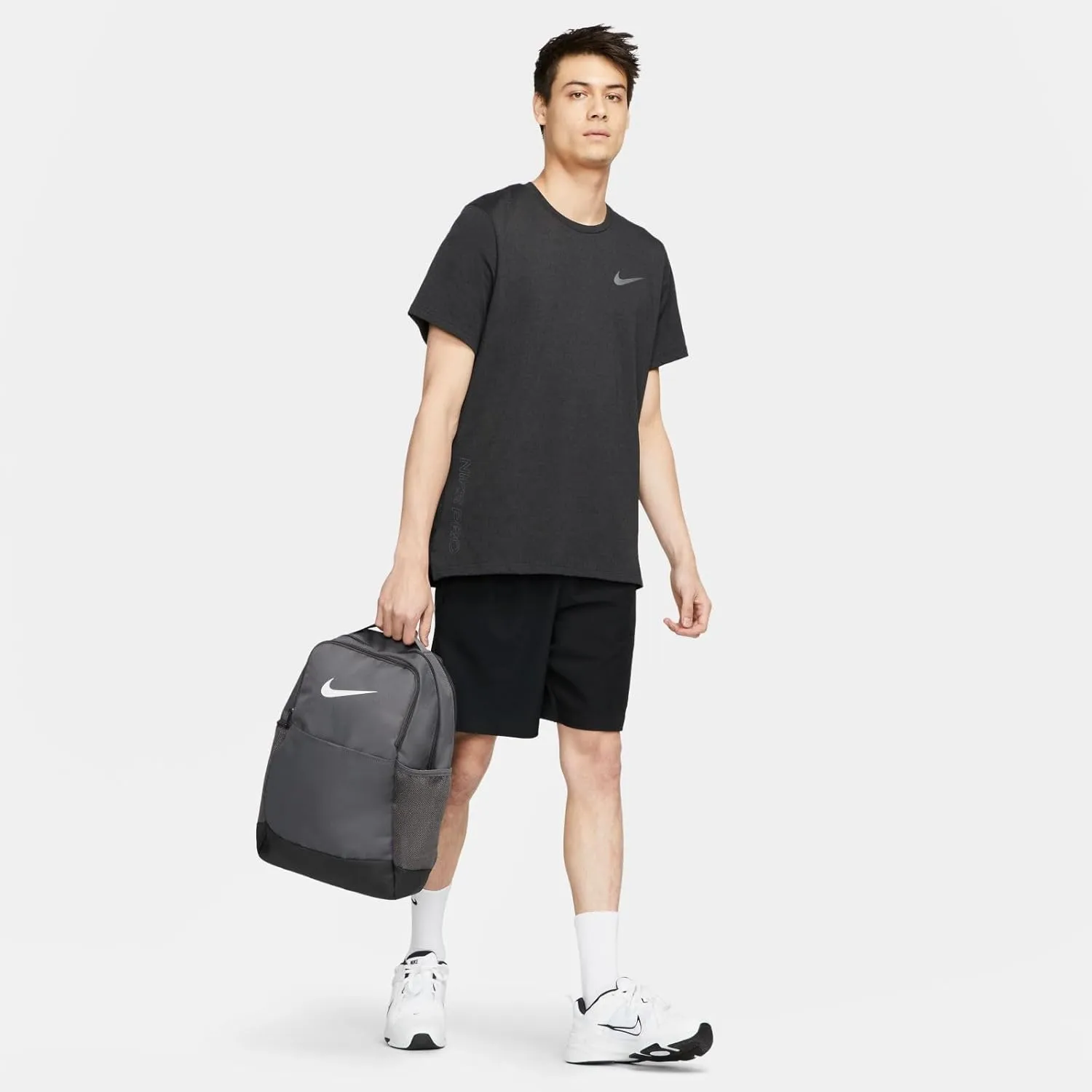 Nike Brasilia 9.5 Training Backpack, Iron Grey/Black/White, Medium