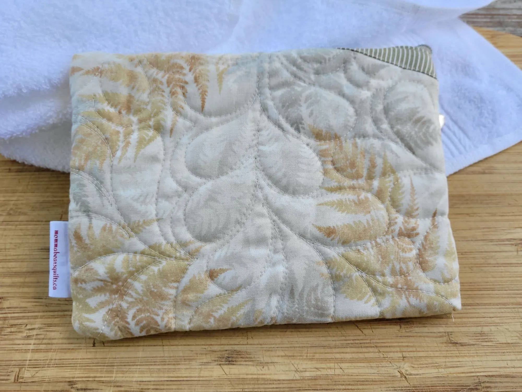 Quilted Zipper Pouch | Small Makeup Bag or Fabric Coin and Card Purse