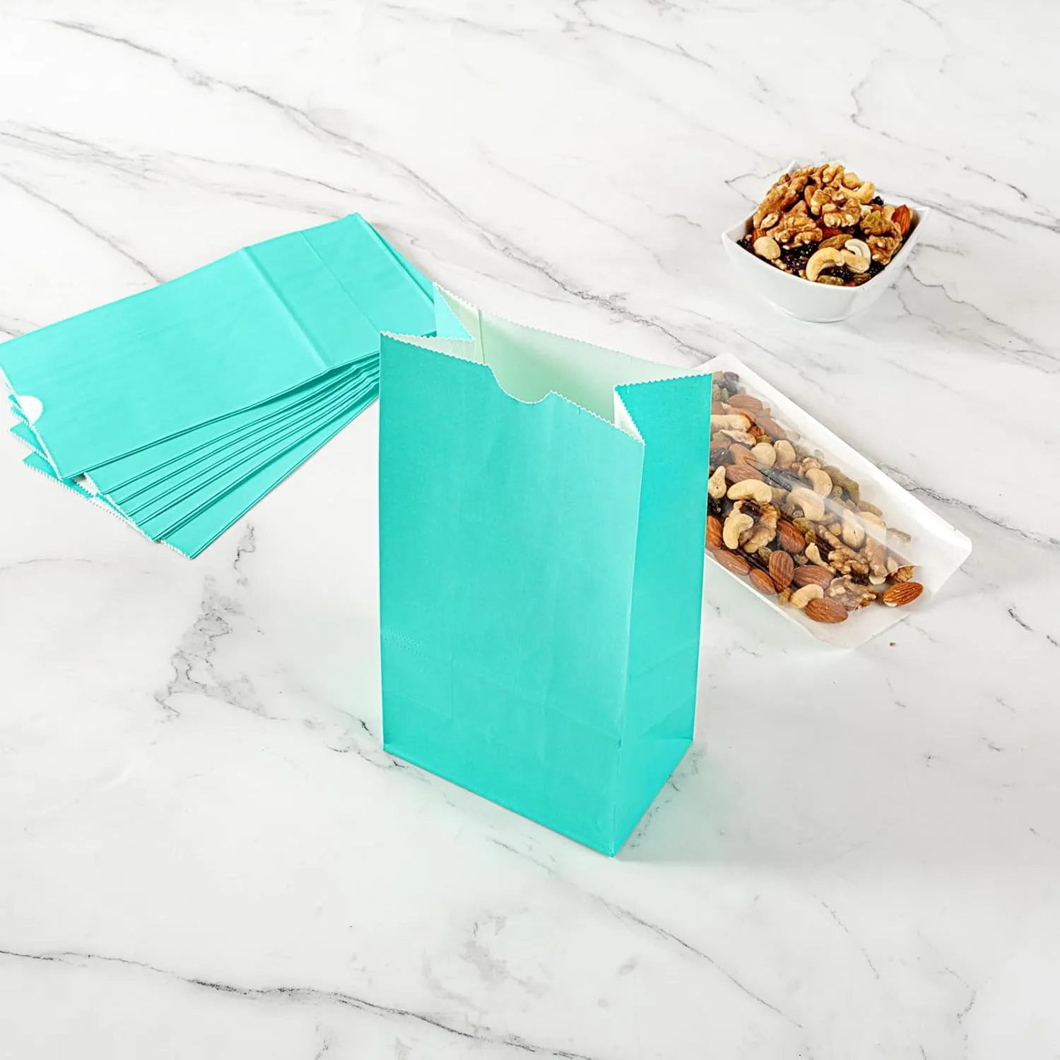 Restaurantware Bag Tek 4 LB Disposable Lunch Bags 100 Sturdy Take Out Bags - Flat Bottom Great For Restaurants Cafes And Bakeries Turquoise Paper Popcorn Bags Versatile For Grocery And More