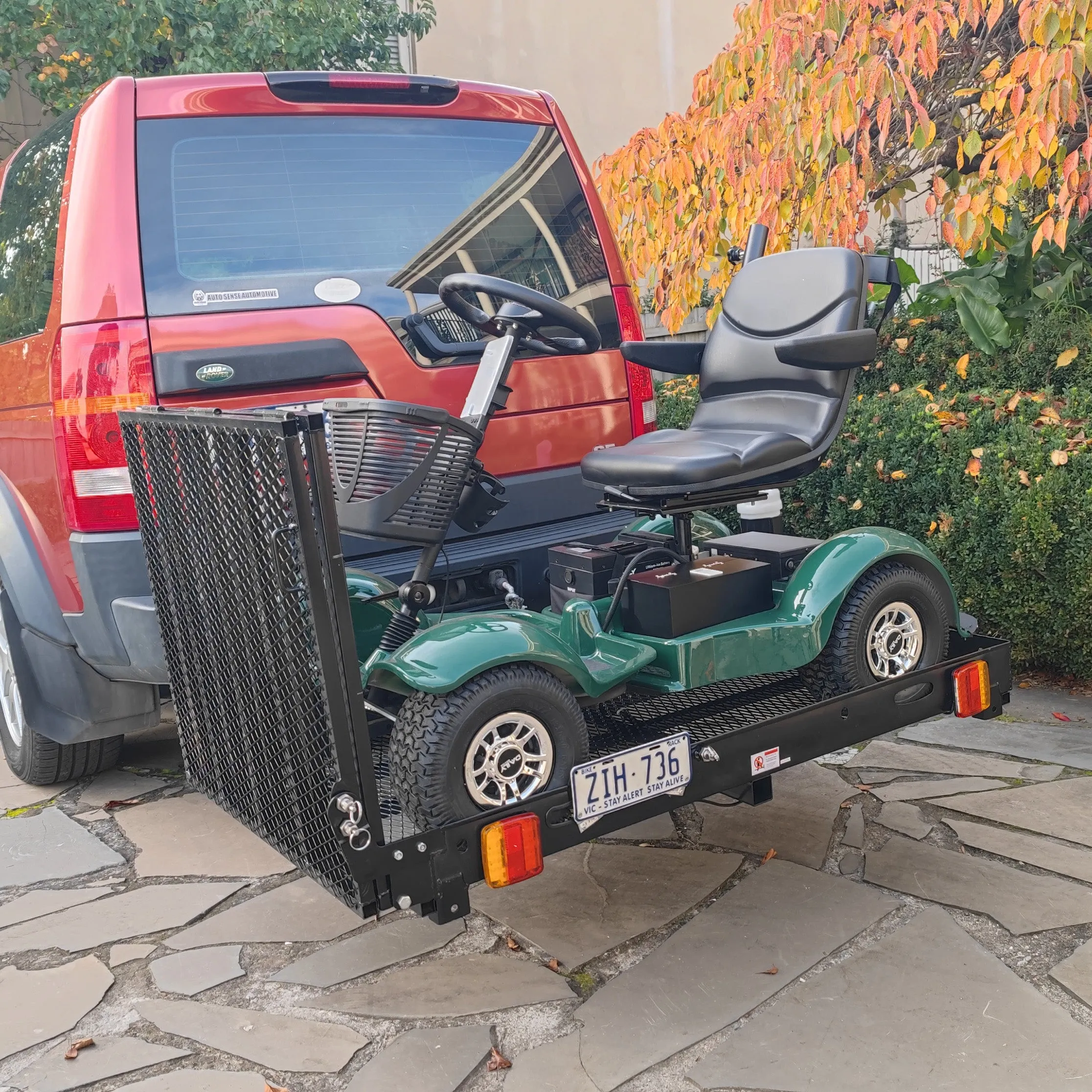 SC500XL Towbar Scooter Carrier with LED Lights and Gas Strut