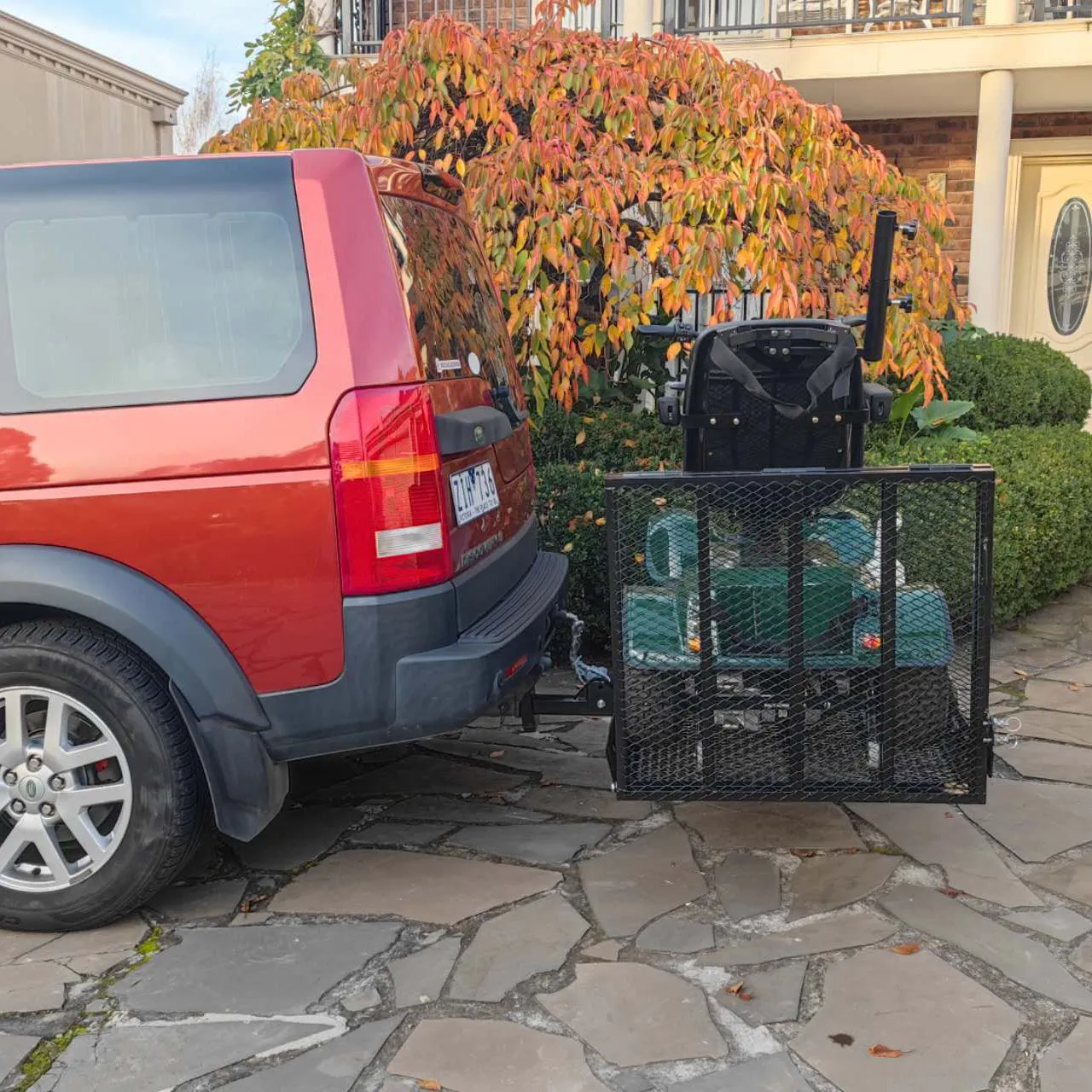SC500XL Towbar Scooter Carrier with LED Lights and Gas Strut