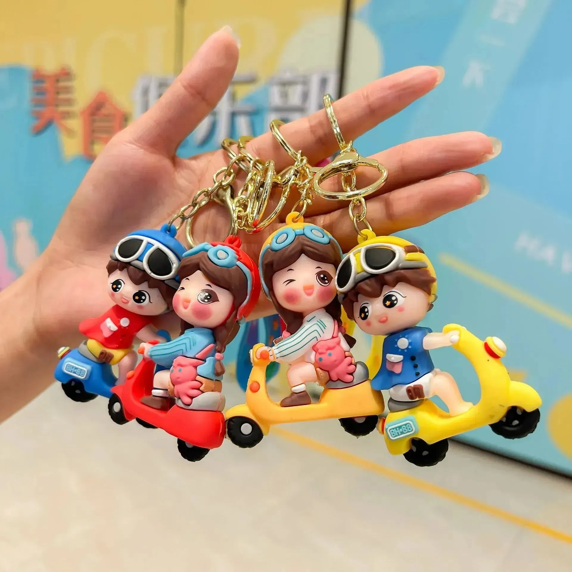 Scooter Couple 3D Keychain