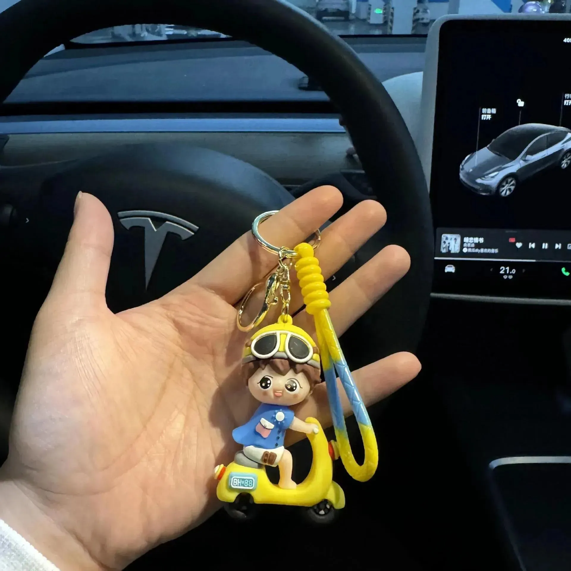 Scooter Couple 3D Keychain