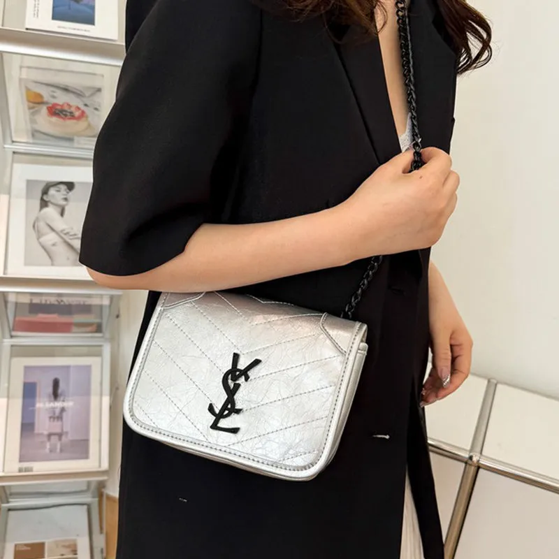 shoulder bag chain messenger bag