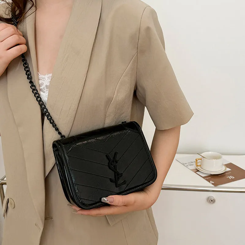shoulder bag chain messenger bag