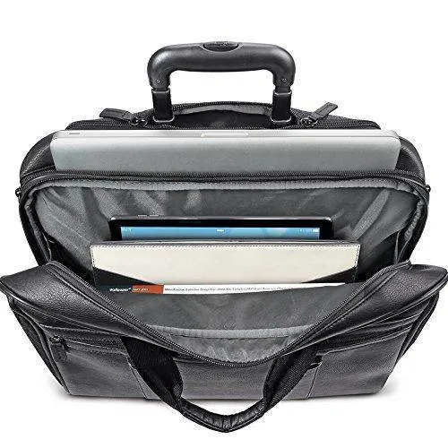 Solo 15.6" Bradford Rolling Case