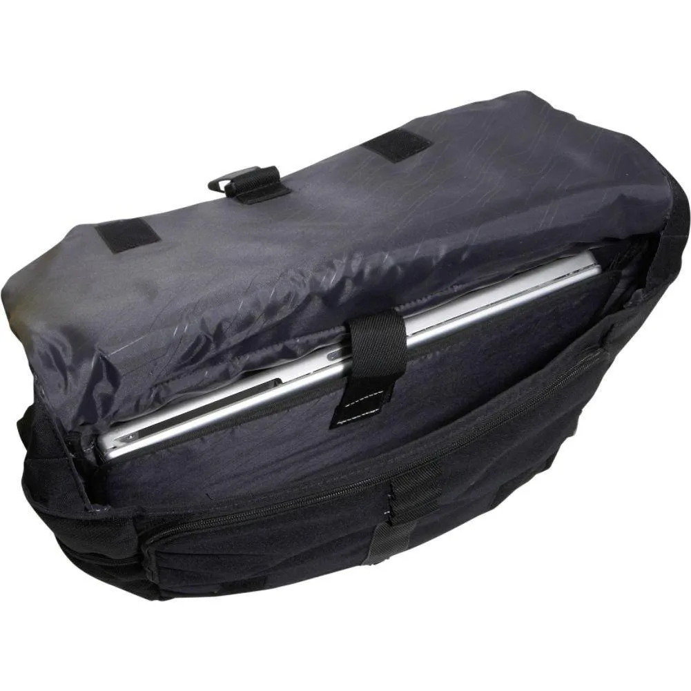 Solo Vector Collection Laptop Messenger Bag VTR525 428