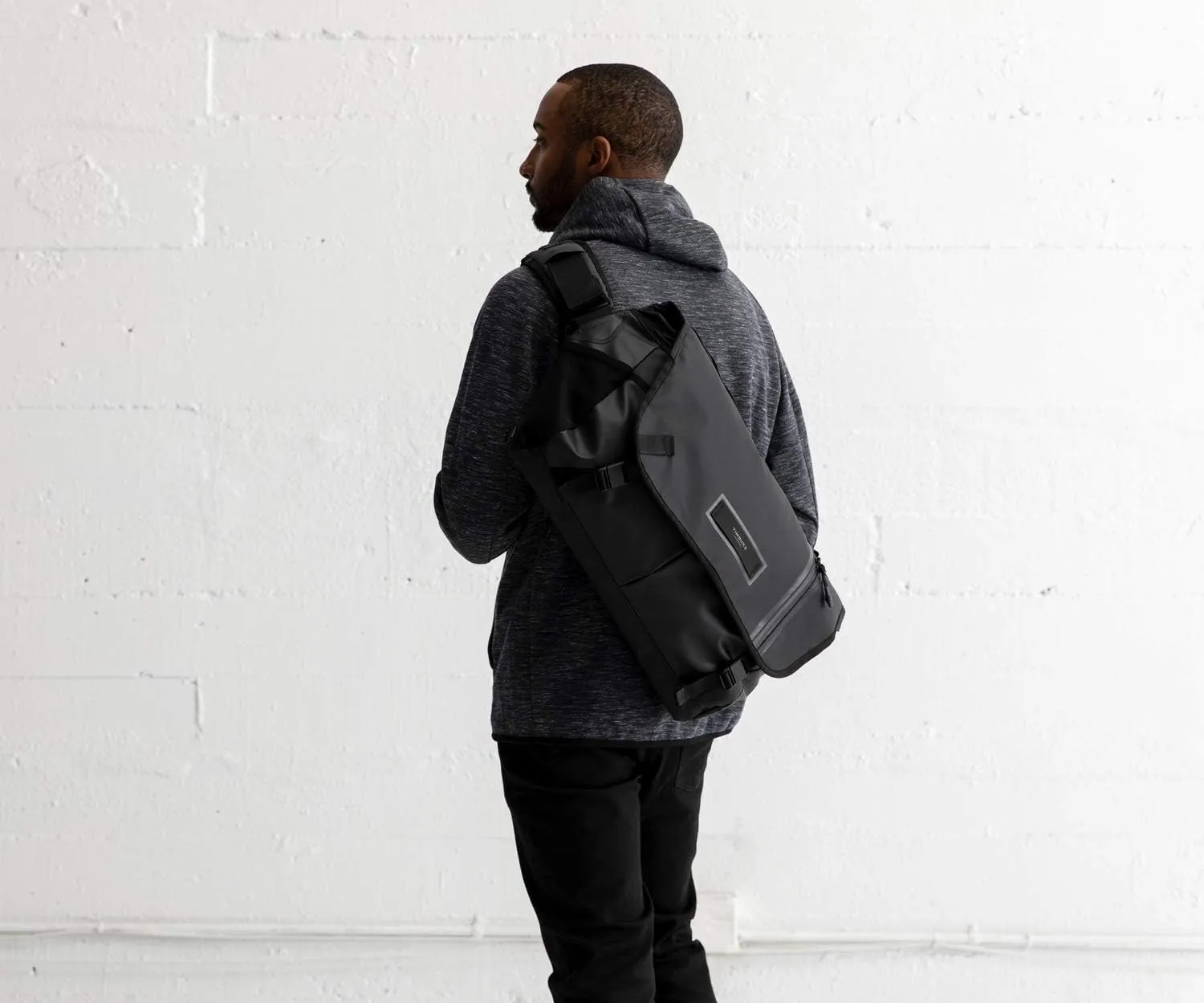 Timbuk2 Especial Stash Weatherproof Messenger Bag