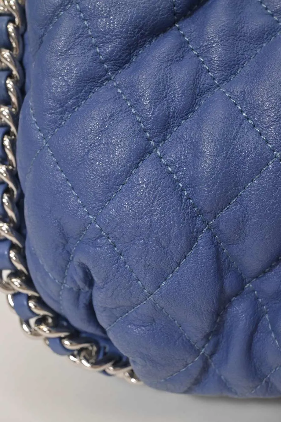 [WB7116] Chanel | Cross-Body Bag