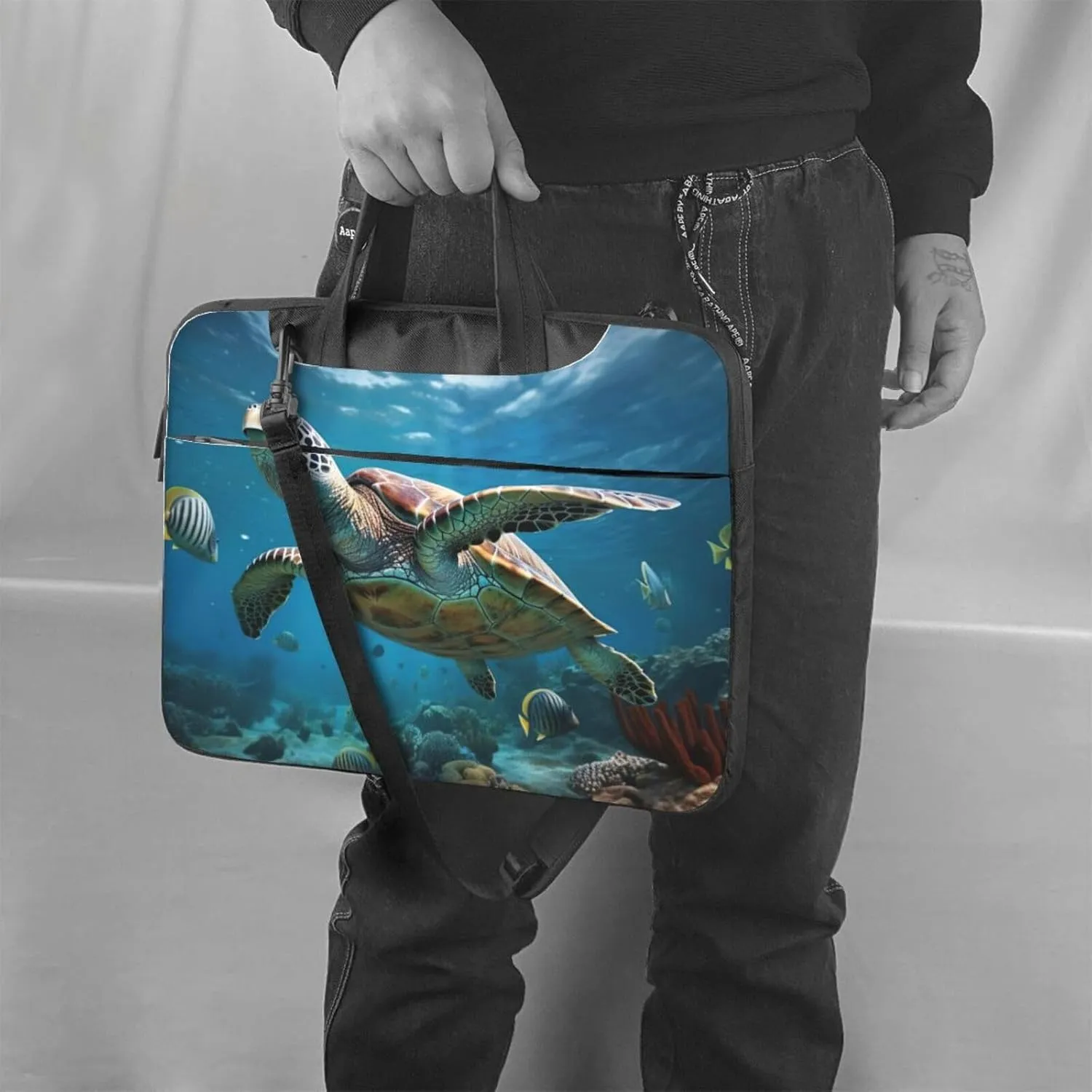 Wild White Daisy Flower Stylish And Lightweight Laptop Messenger Bag,Handbag,Briefcase,Perfect For Business Travel