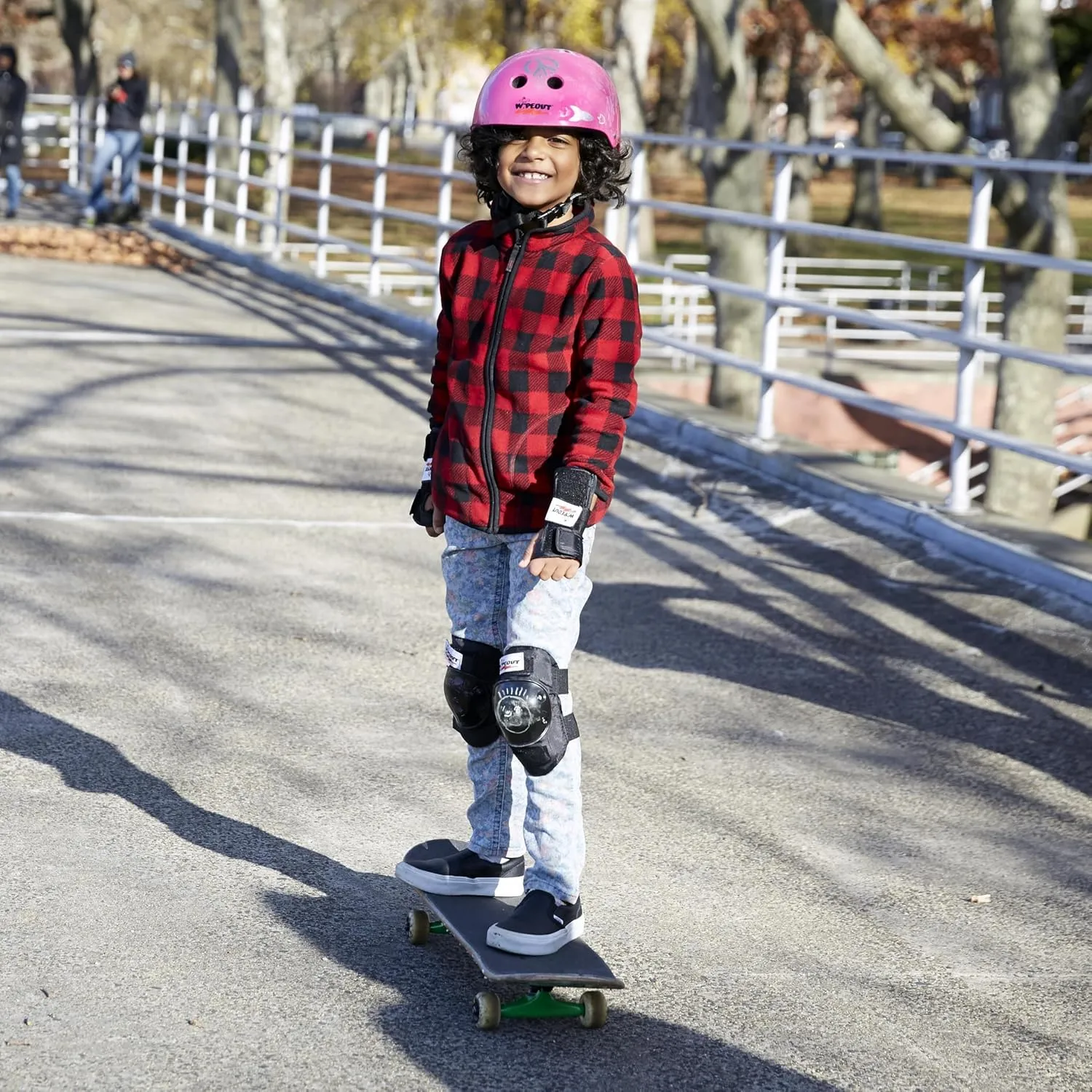 Wipeout Dry Erase Kids Helmet – Ideal for Bike, Skate, Scooter, in-Line Skating and Rollerblading