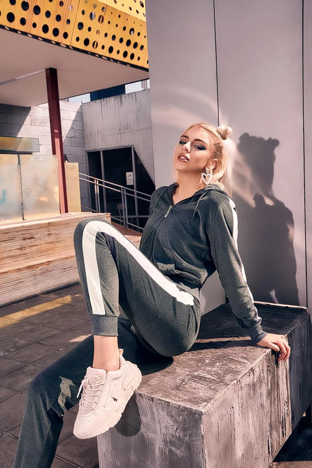 Yasumond Velour Tracksuit Womens 2 Pieces Joggers Outfits Jogging Sweatsuits Set Soft Sports Sweat Suits Pants