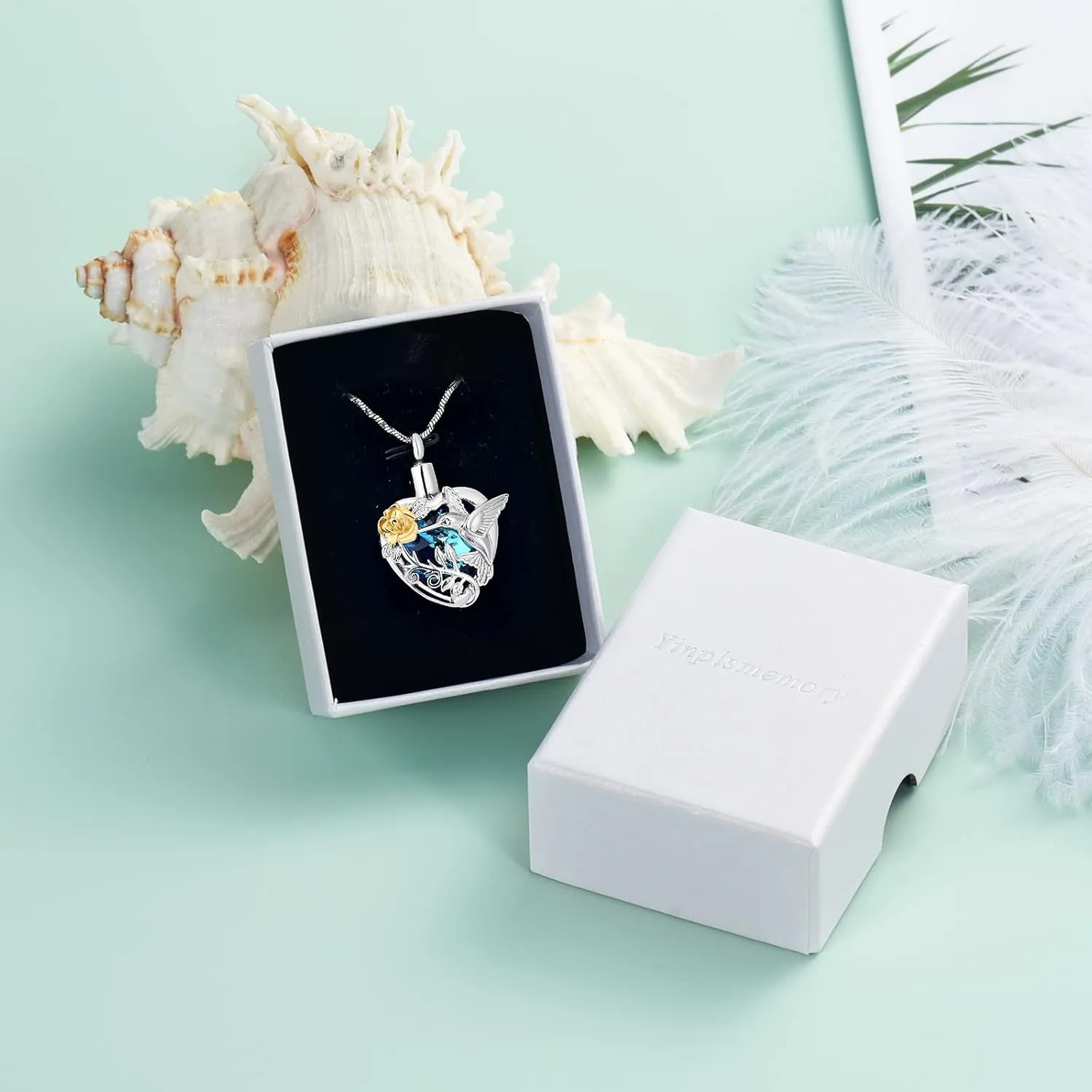 Yinplsmemory Hummingbird Cremation Jewelry Crystal Heart Urn Ashes Necklace for Women Men Memorial Keepsake Necklace of Loved One